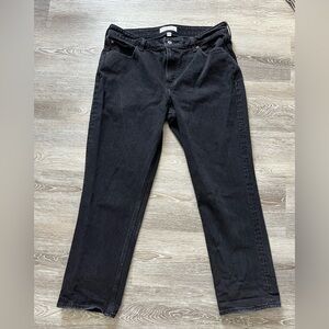 Abercrombie & Fitch Curve Love 90s Straight Jeans | Black | Size 31 Short